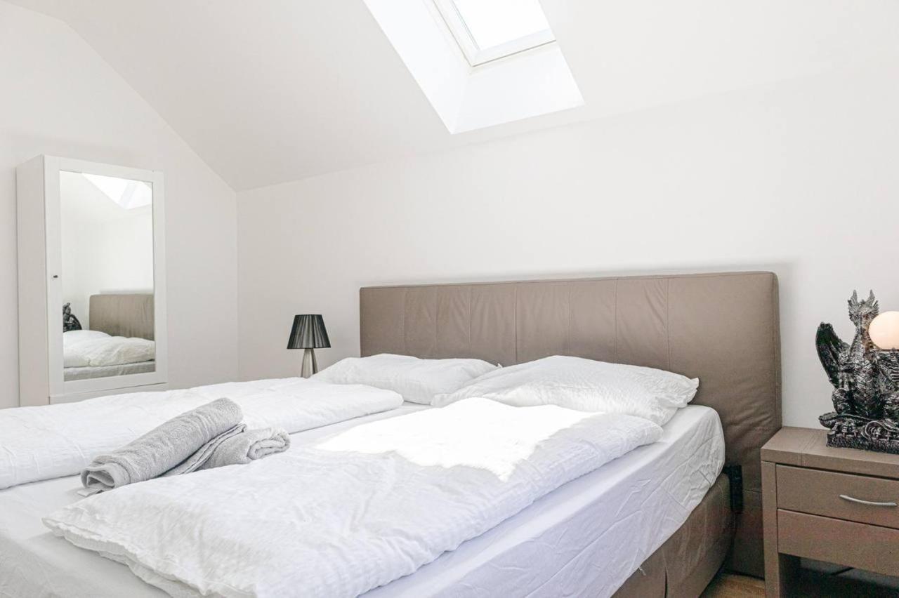 Comfortable Rooms In A Beautiful House Gd Vienna Exterior photo